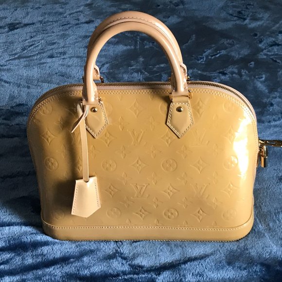 Louis Vuitton Handbags - Louis Vuitton Hand bagVERNIS Alma PM Rose Florentin Bag made in Spain au…